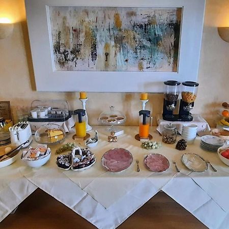 B&B Villa Fiorini Moniga del Garda Exteriér fotografie