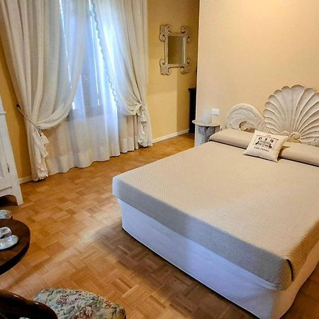 B&B Villa Fiorini Moniga del Garda Exteriér fotografie