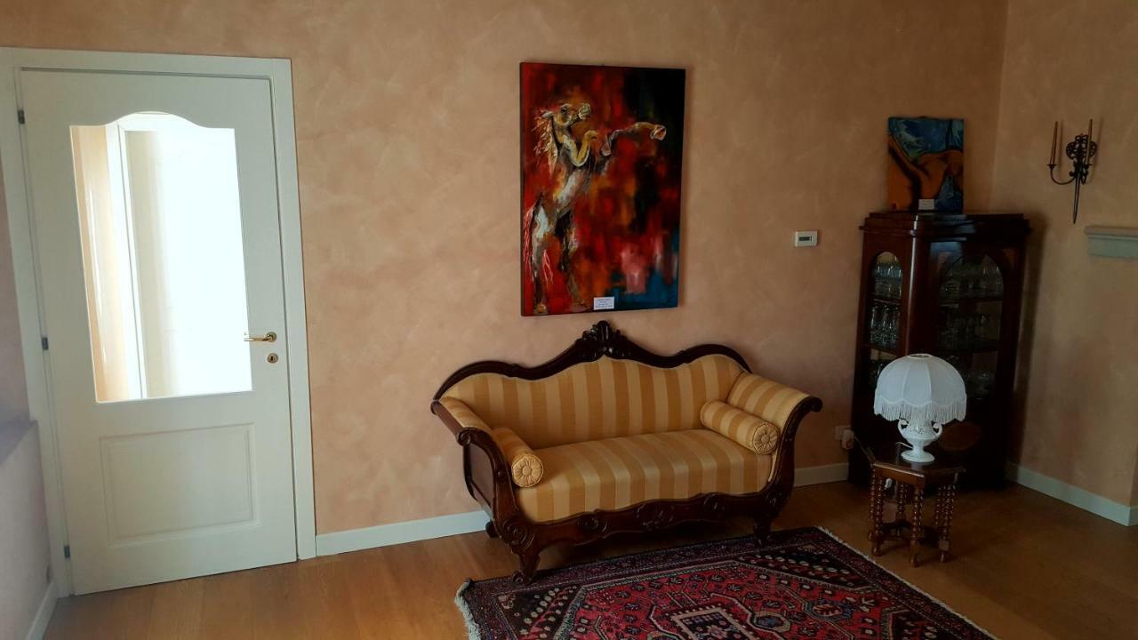 B&B Villa Fiorini Moniga del Garda Exteriér fotografie